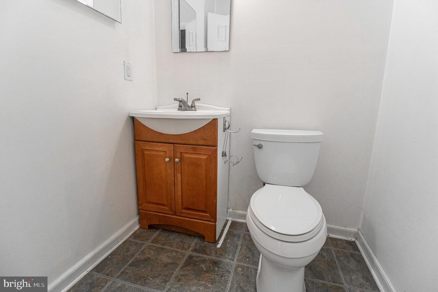 2 Acacia Court photo 31