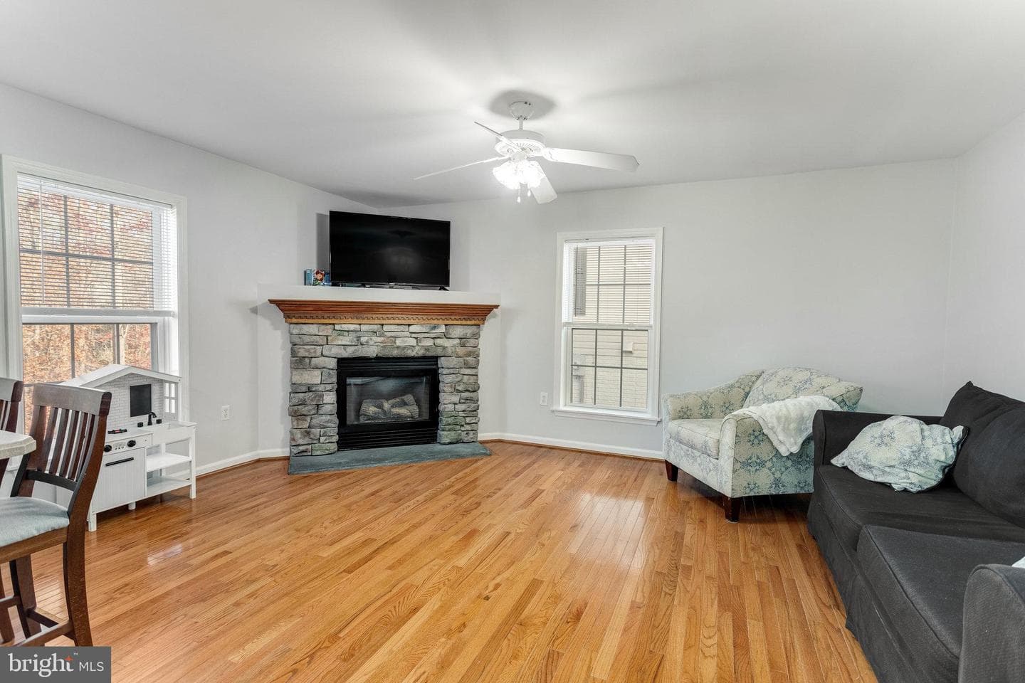 53 Acadia Street photo 12