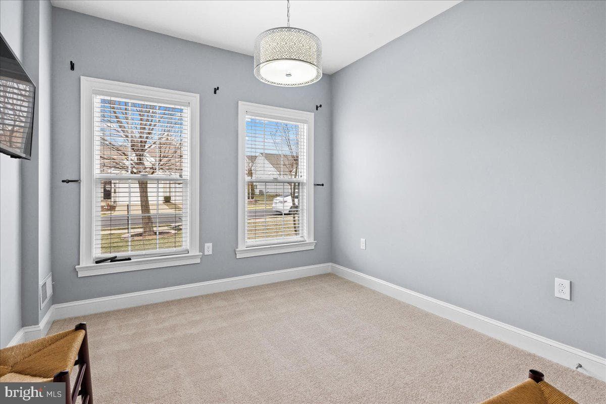 163 Hyannis Place photo 18