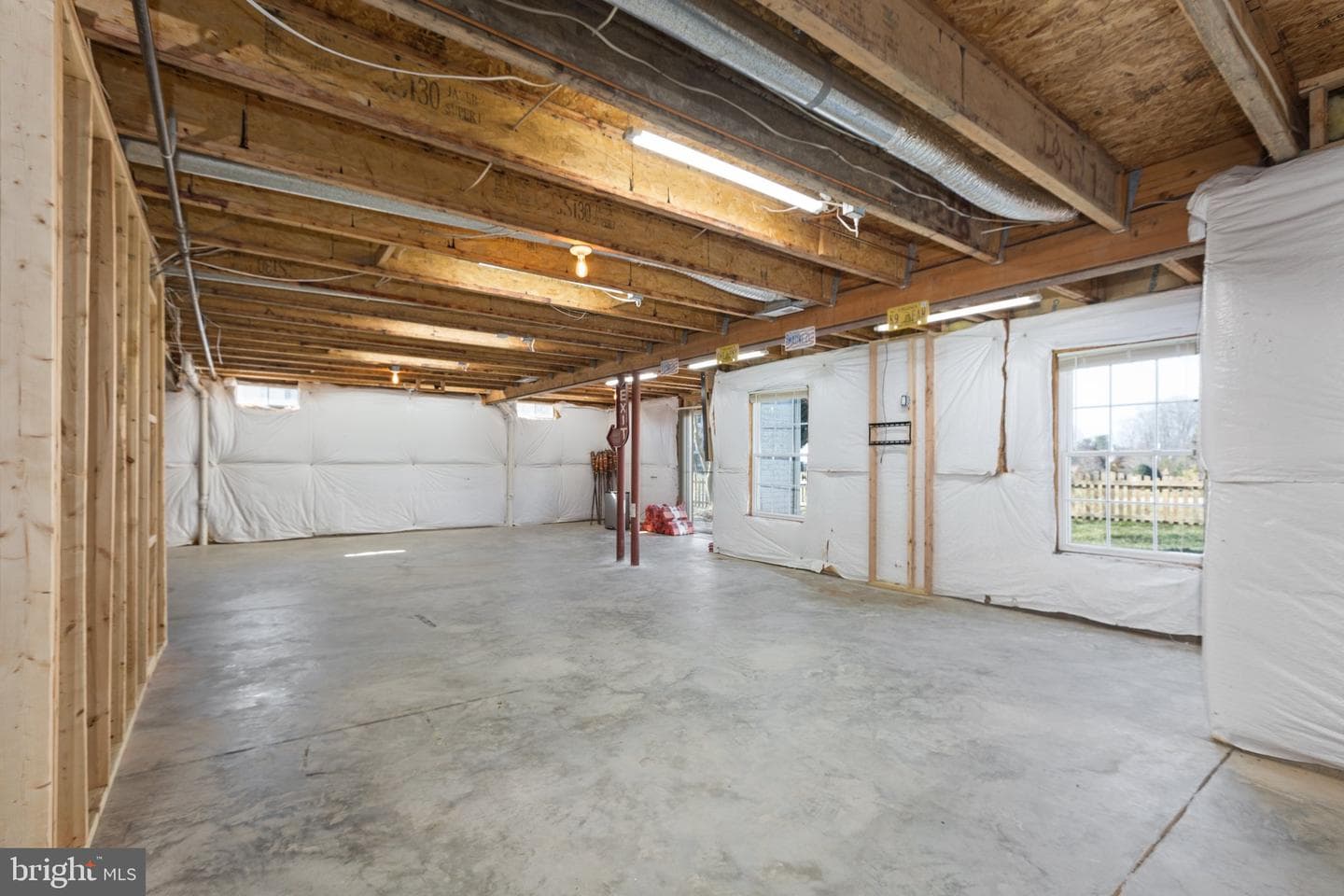 48 Basalt Drive photo 39