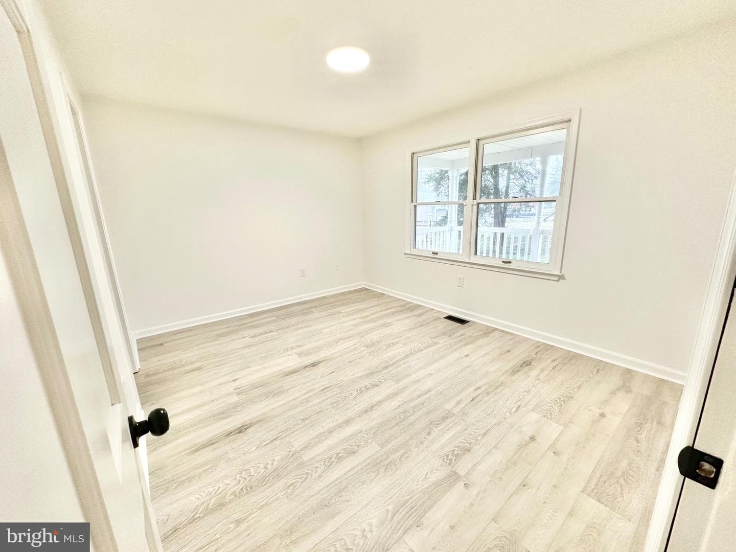 8 Natalie Way photo 17