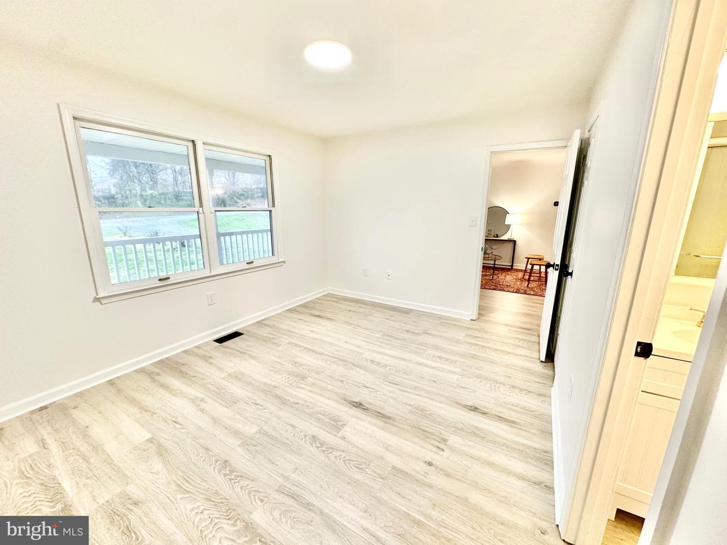 8 Natalie Way photo 19