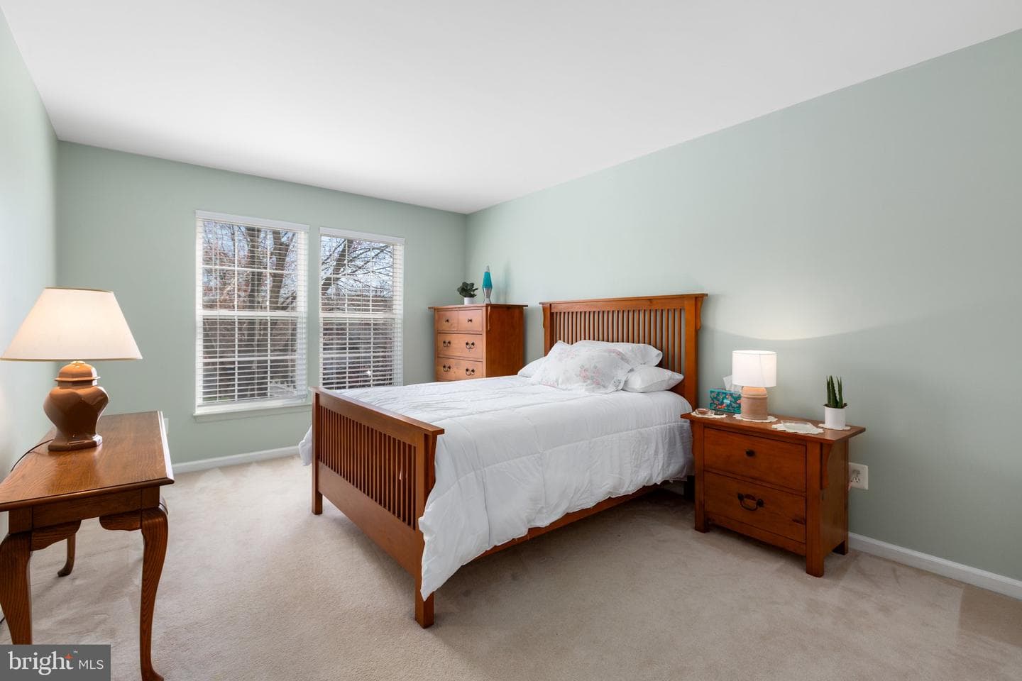 11 Emerald Drive photo 35