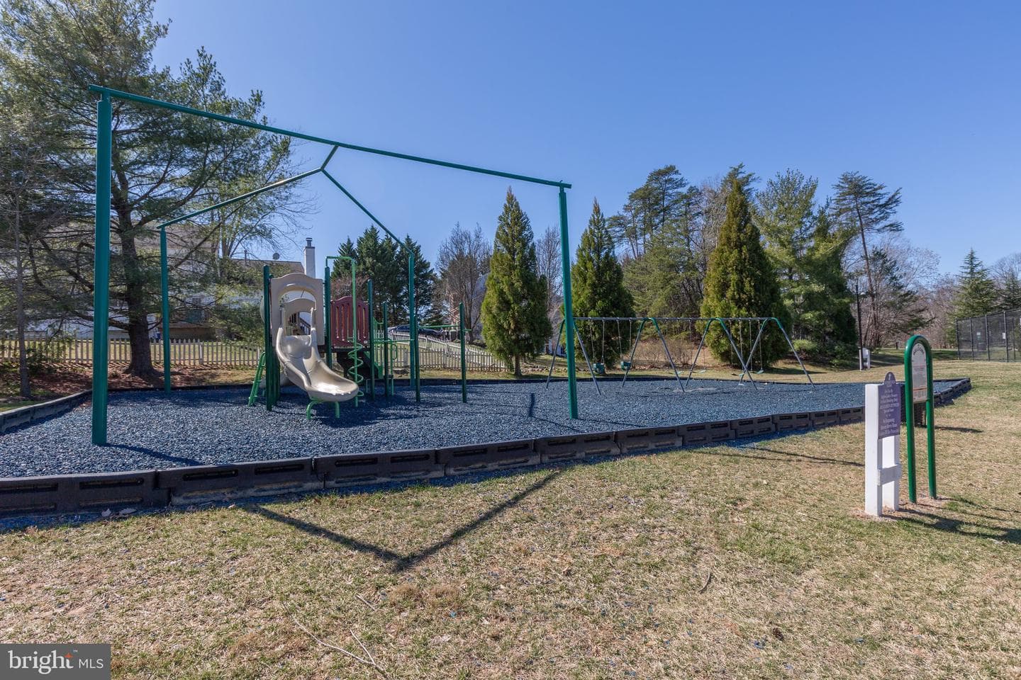 11 Emerald Drive photo 56
