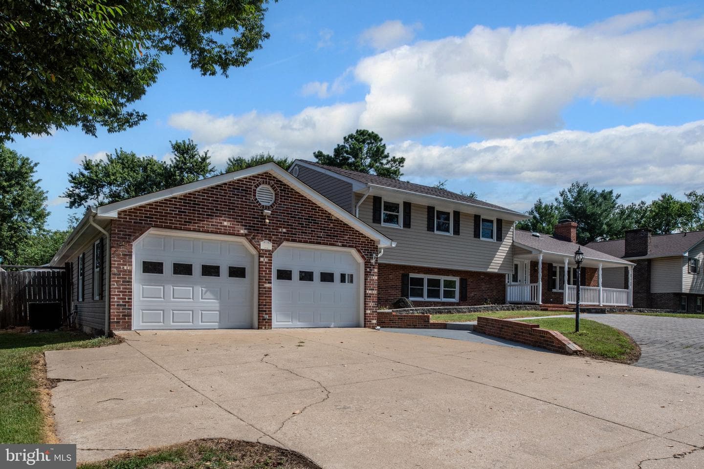 468 Ferry Road photo 1