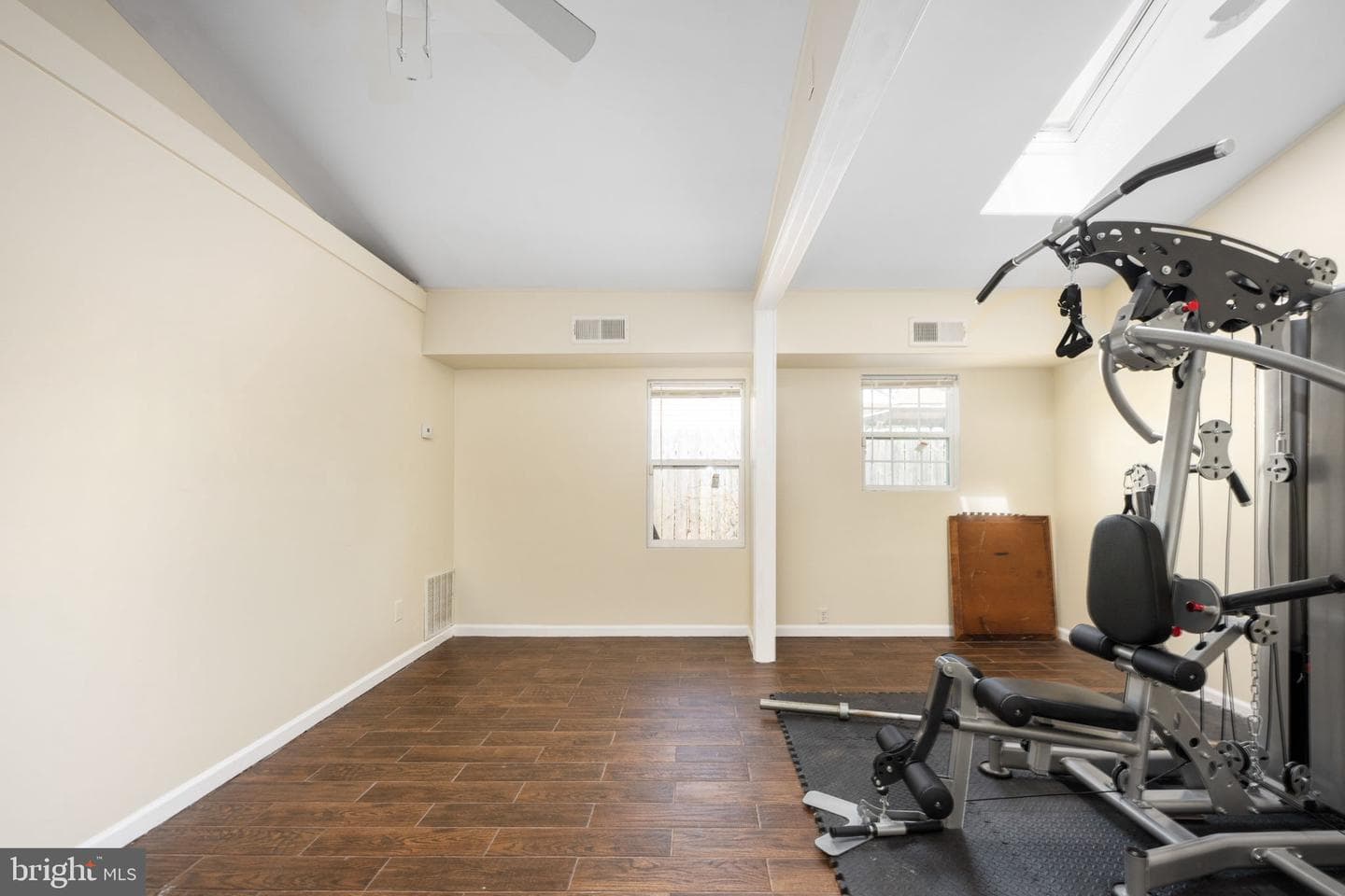 468 Ferry Road photo 24