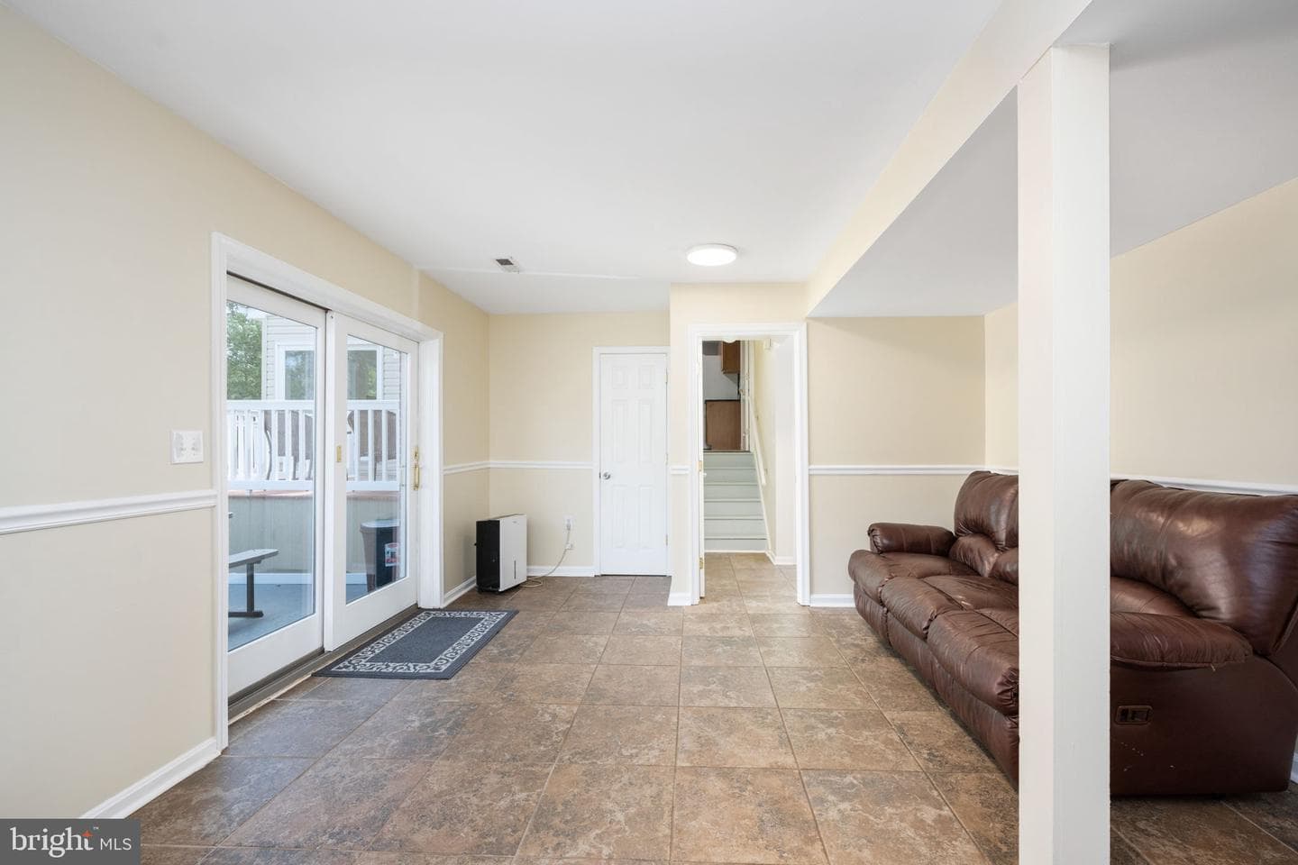 468 Ferry Road photo 27