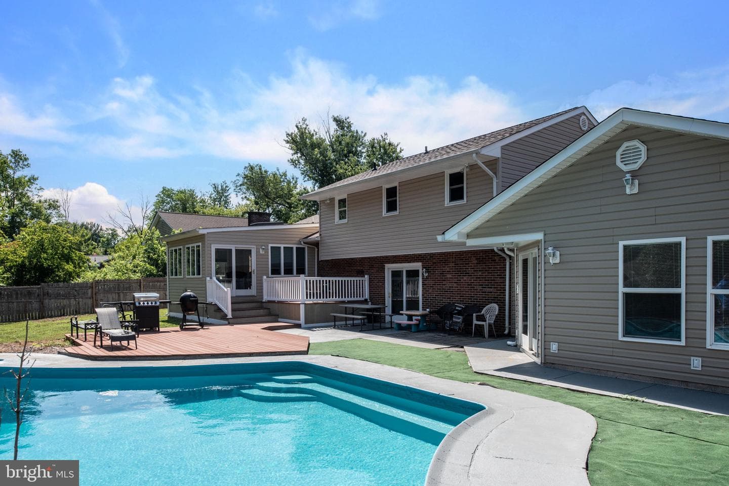 468 Ferry Road photo 52