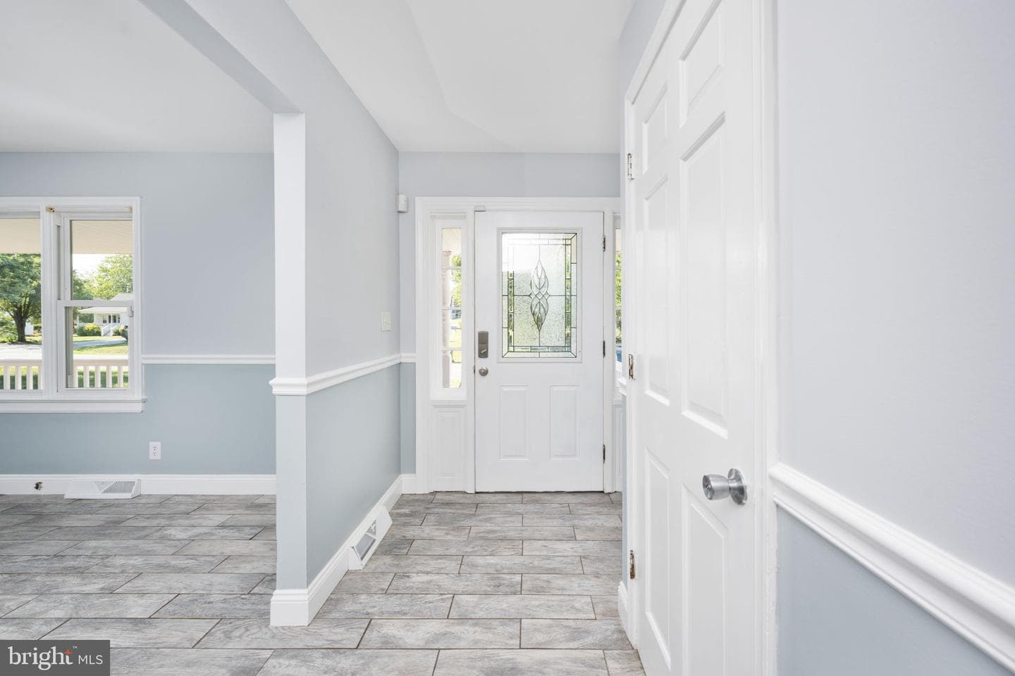 468 Ferry Road photo 7