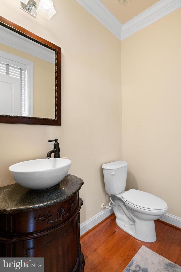 37 Chriswood Lane photo 13
