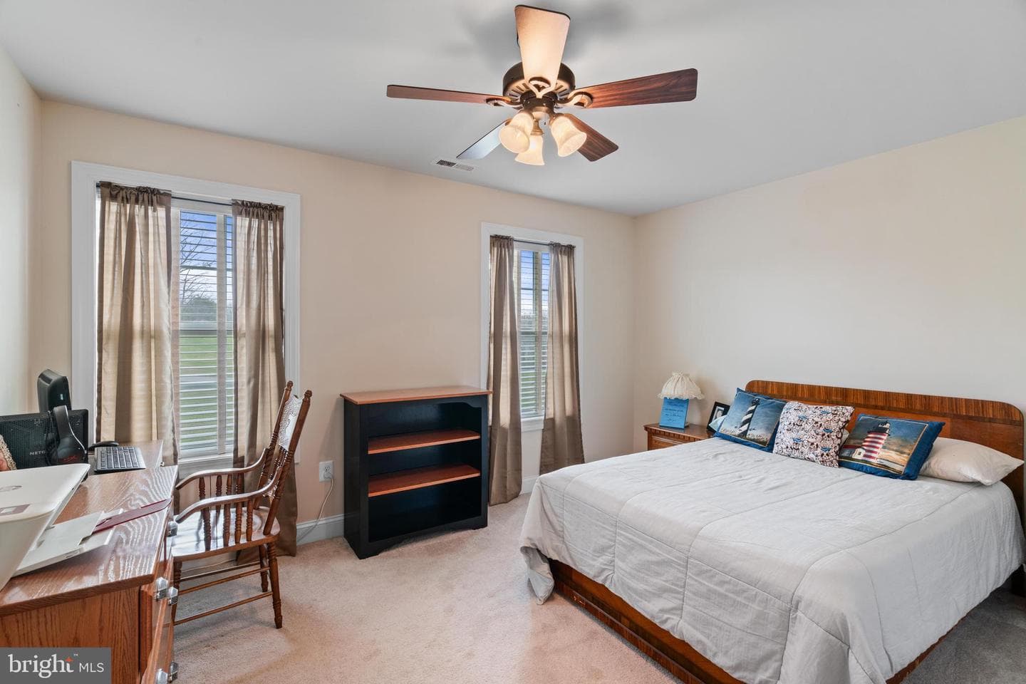 37 Chriswood Lane photo 26