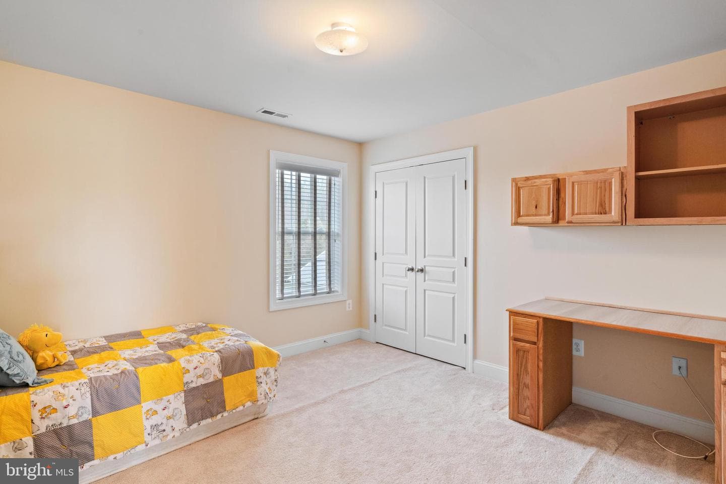 37 Chriswood Lane photo 32