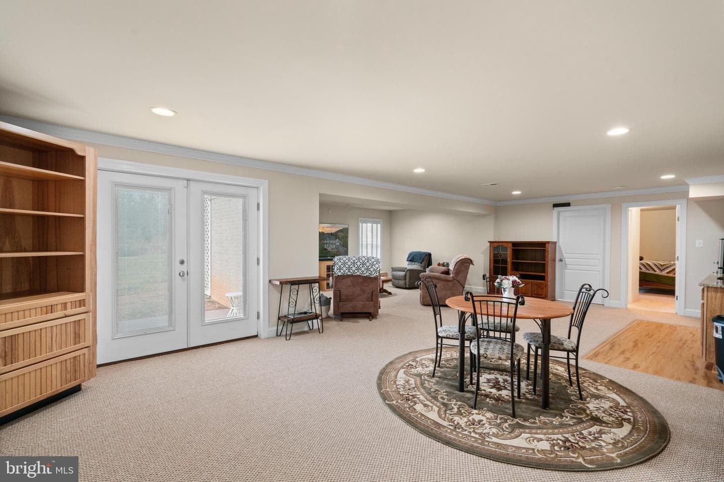 37 Chriswood Lane photo 40