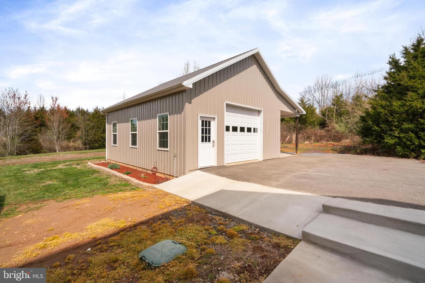 37 Chriswood Lane photo 55