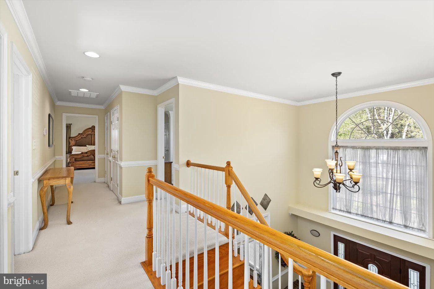 50 Crestwood photo 24