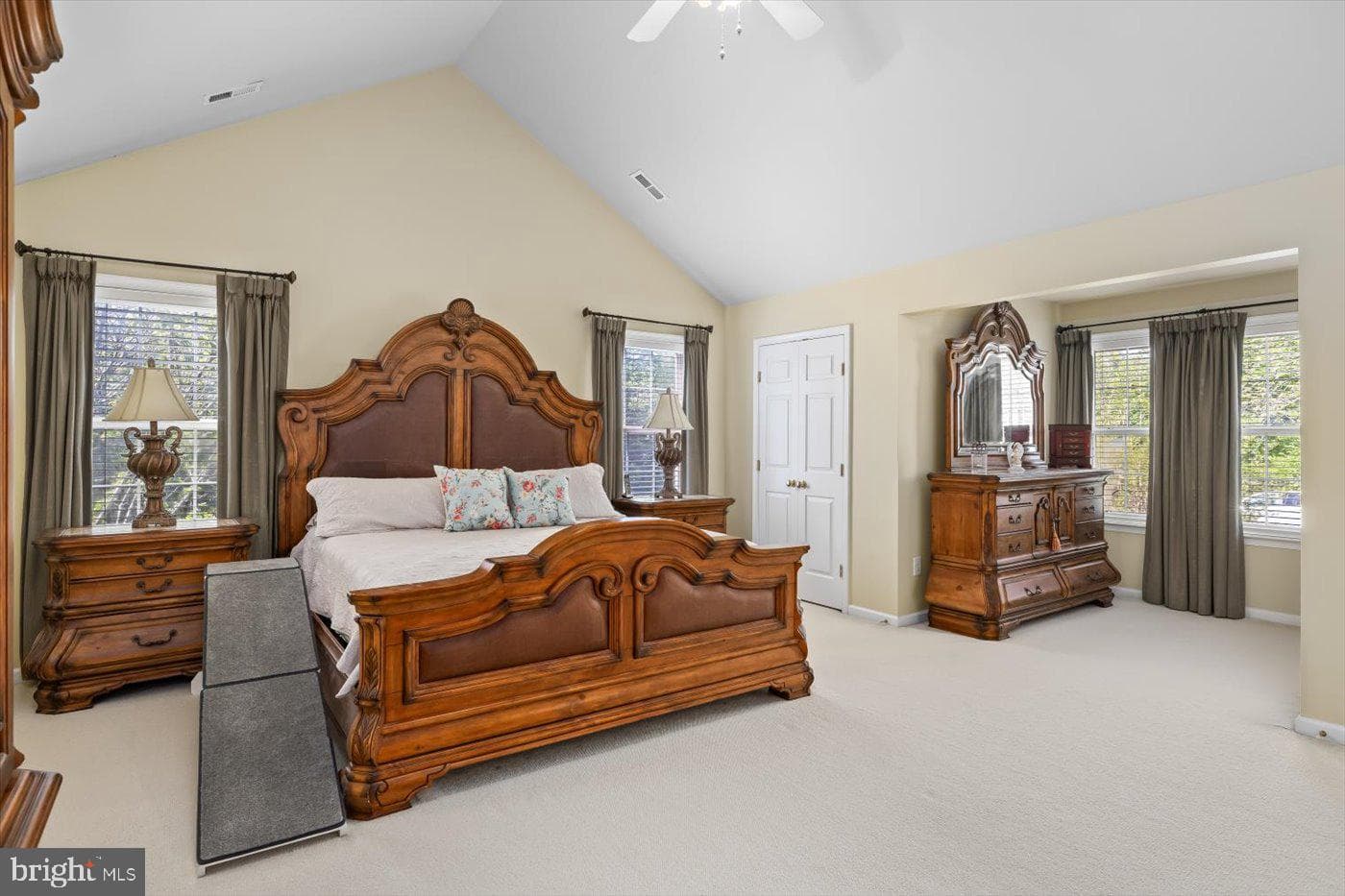 50 Crestwood photo 25