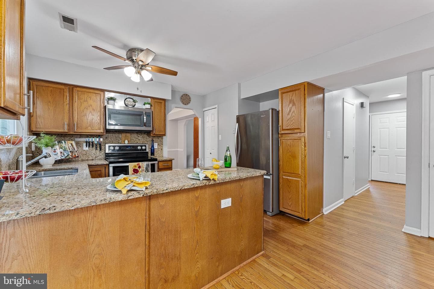9 Darbywood Court photo 4