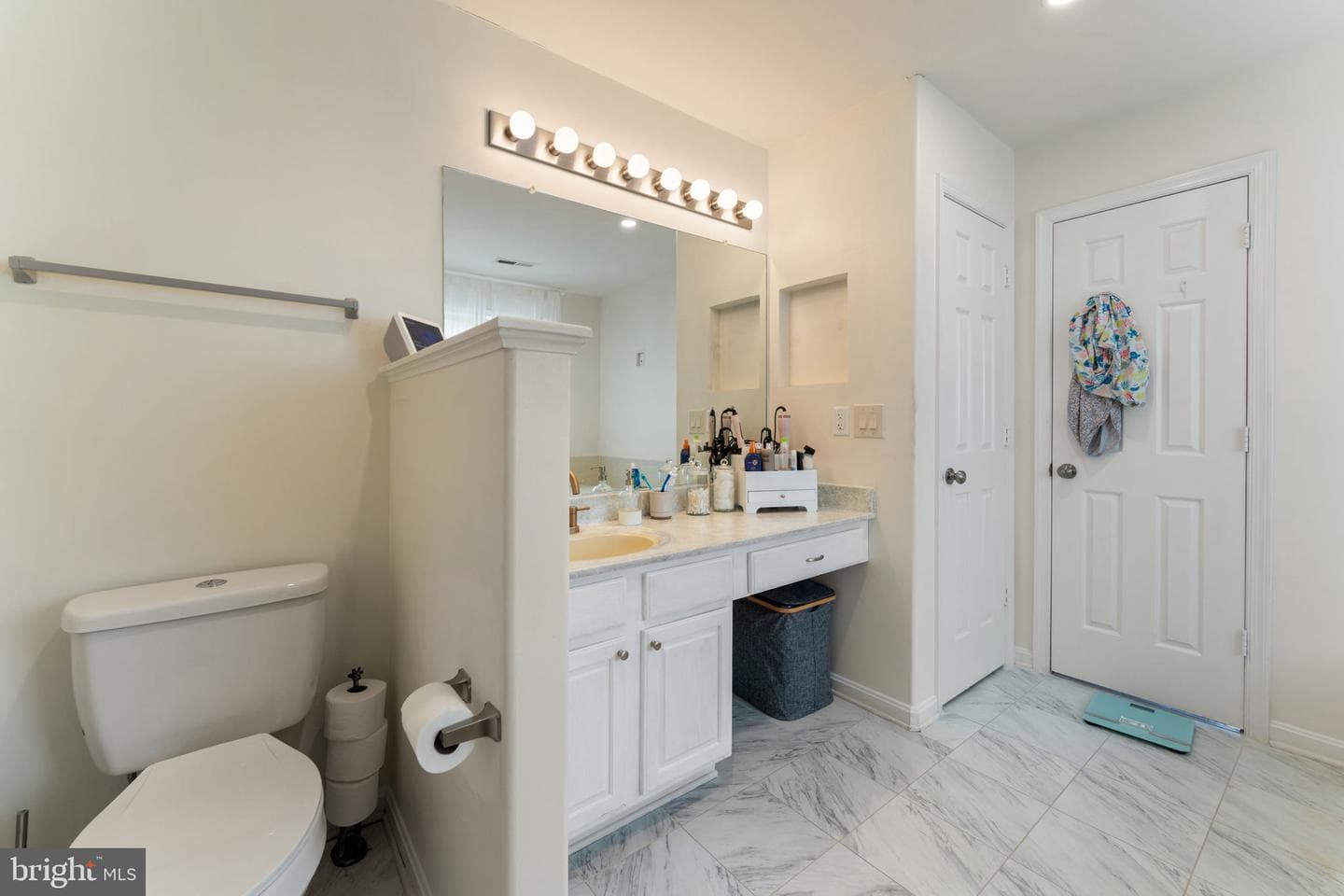 49 Brittany Lane photo 29