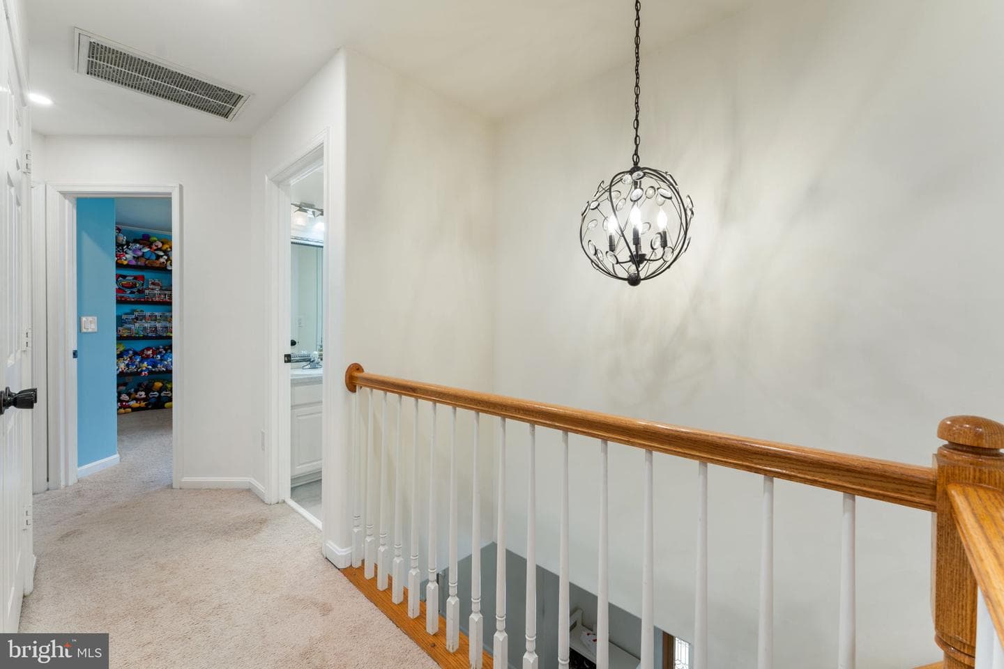 49 Brittany Lane photo 32