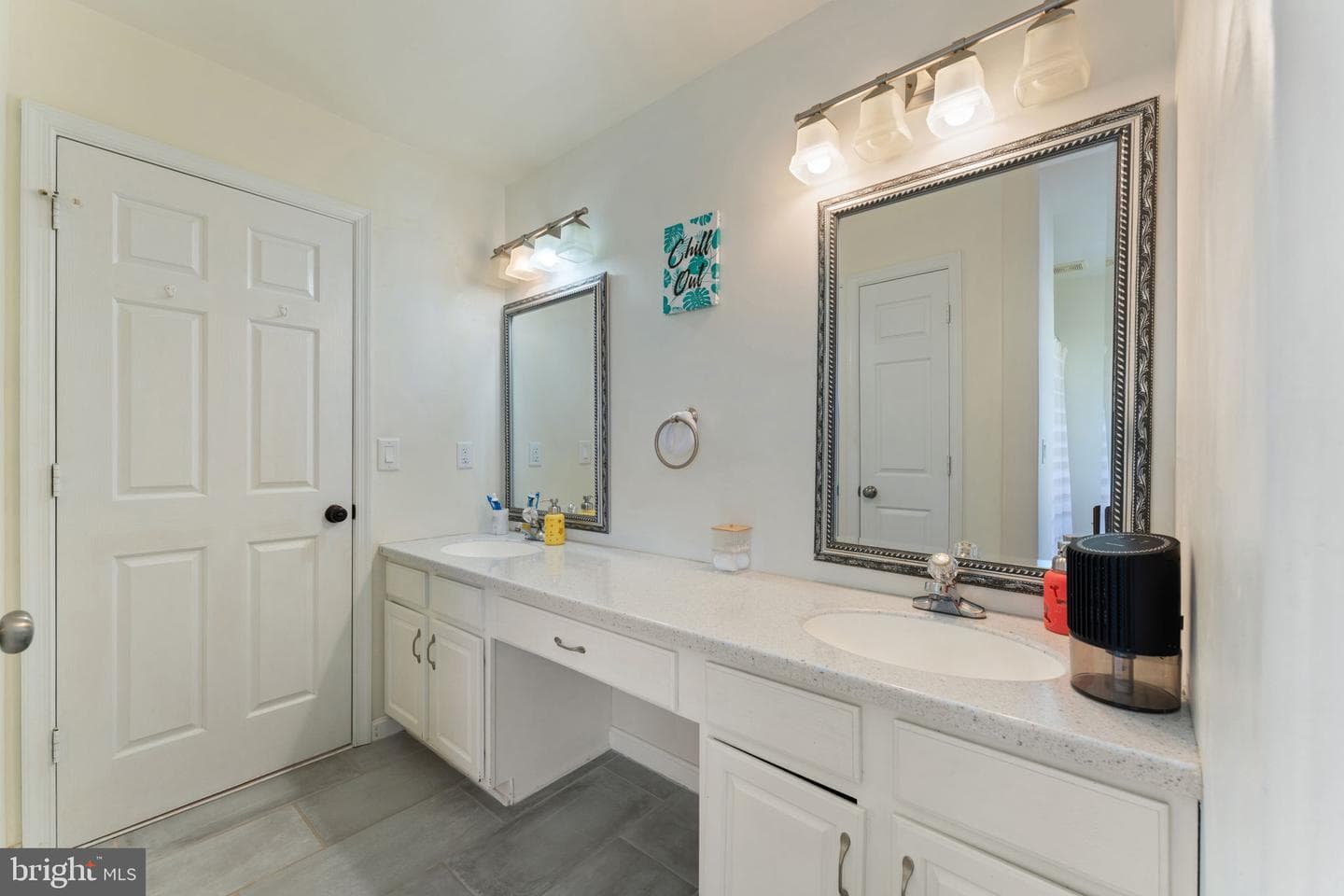 49 Brittany Lane photo 38