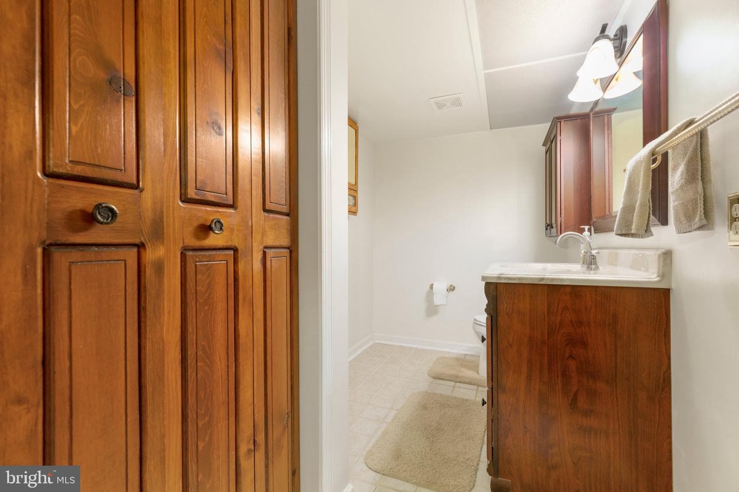 602 Galveston Road photo 31