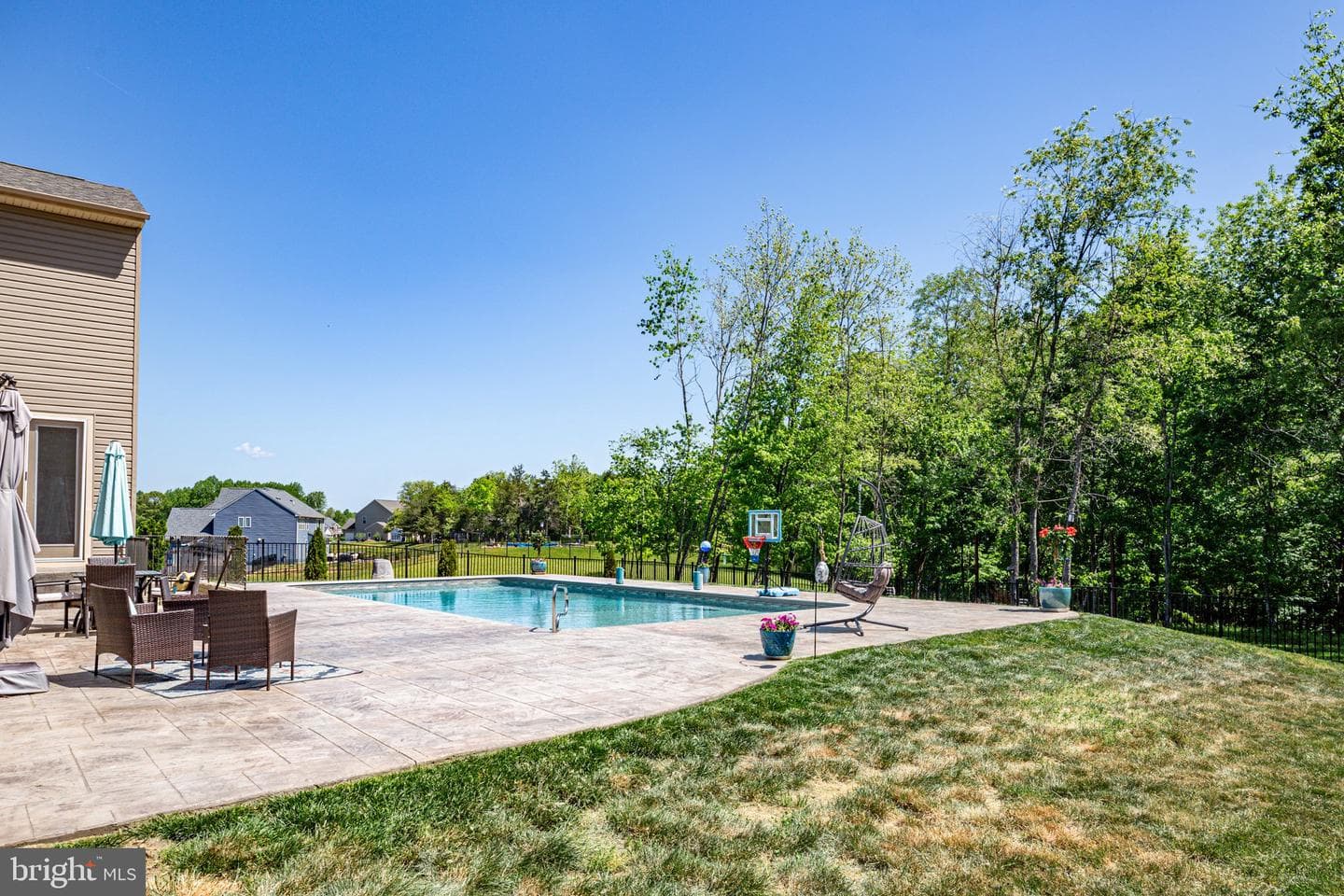 208 Liberty Hall Drive photo 47