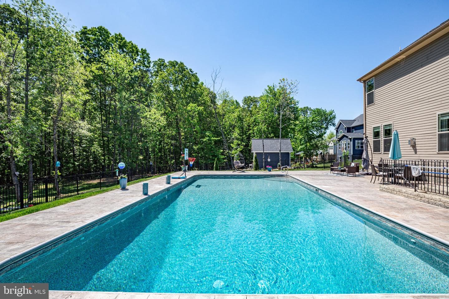 208 Liberty Hall Drive photo 49