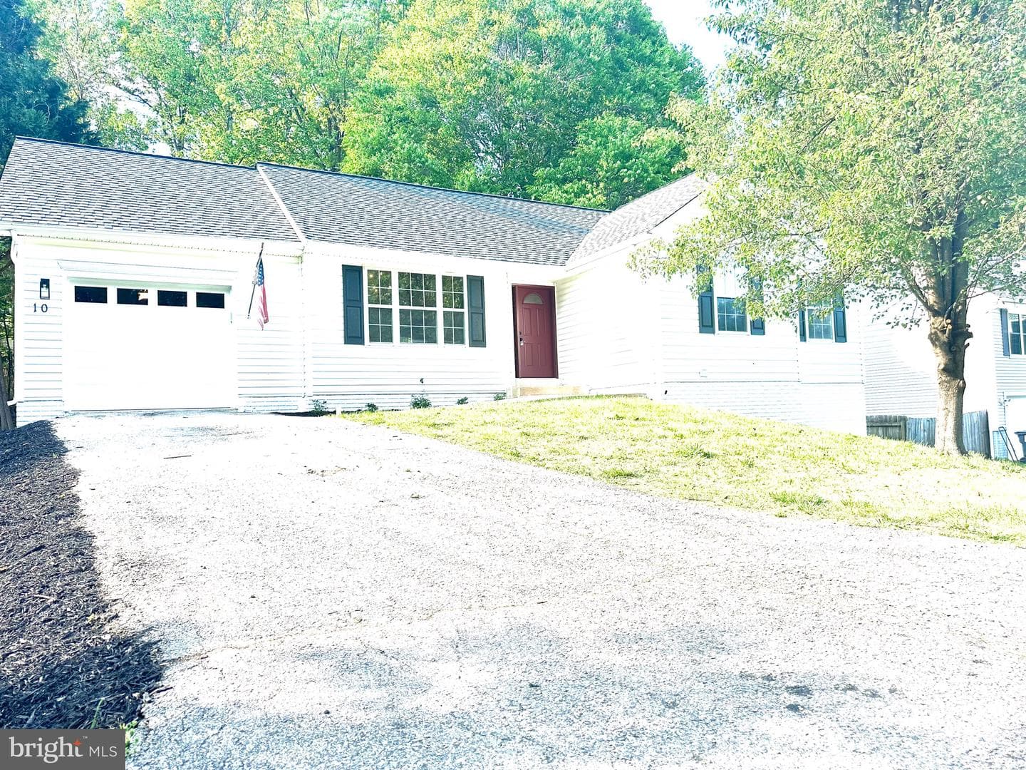 10 Myrtle Road photo 8
