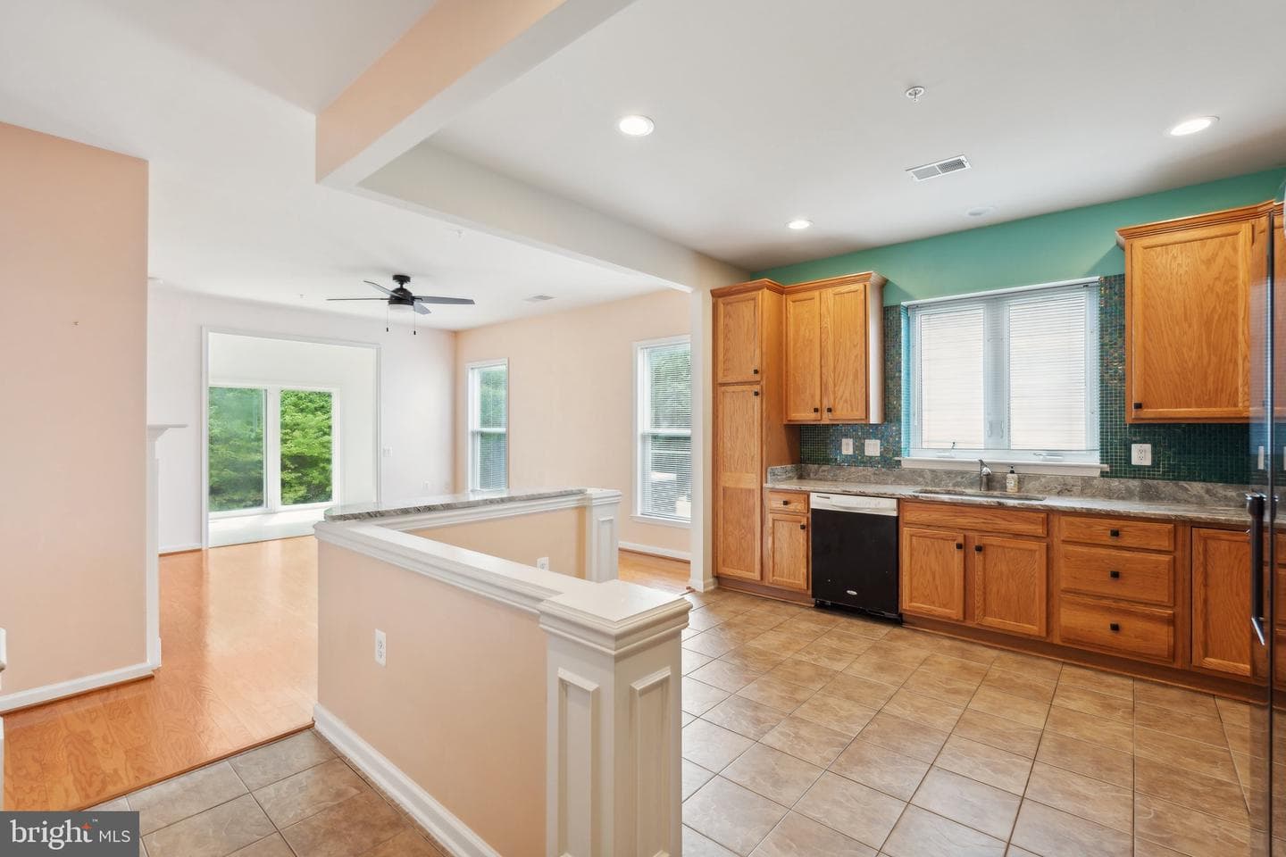 40 Harborton Lane #13-3 photo 4