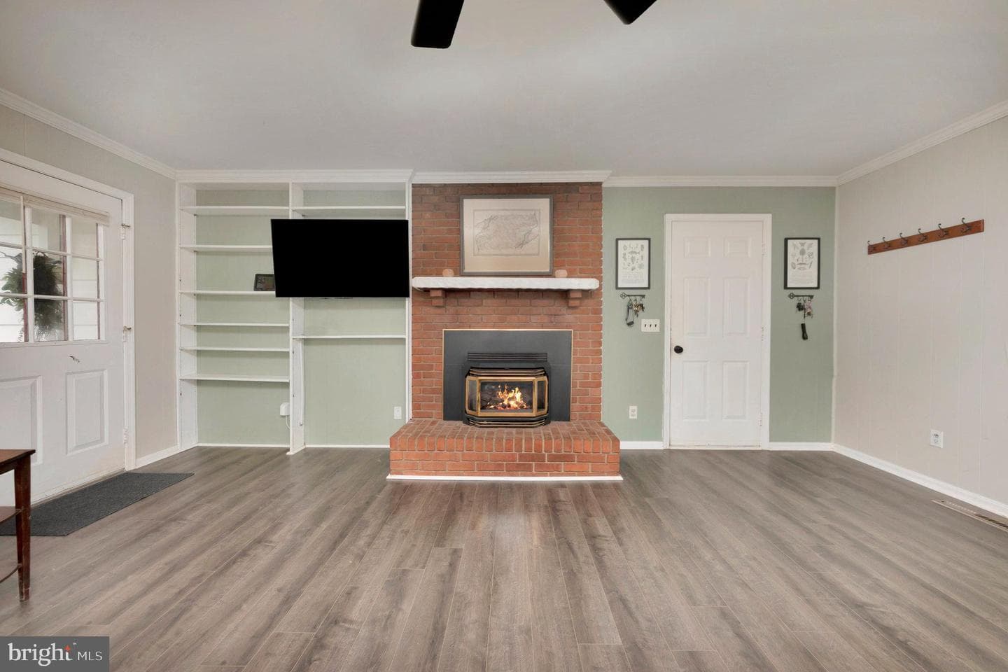 708 Lendall Lane photo 9