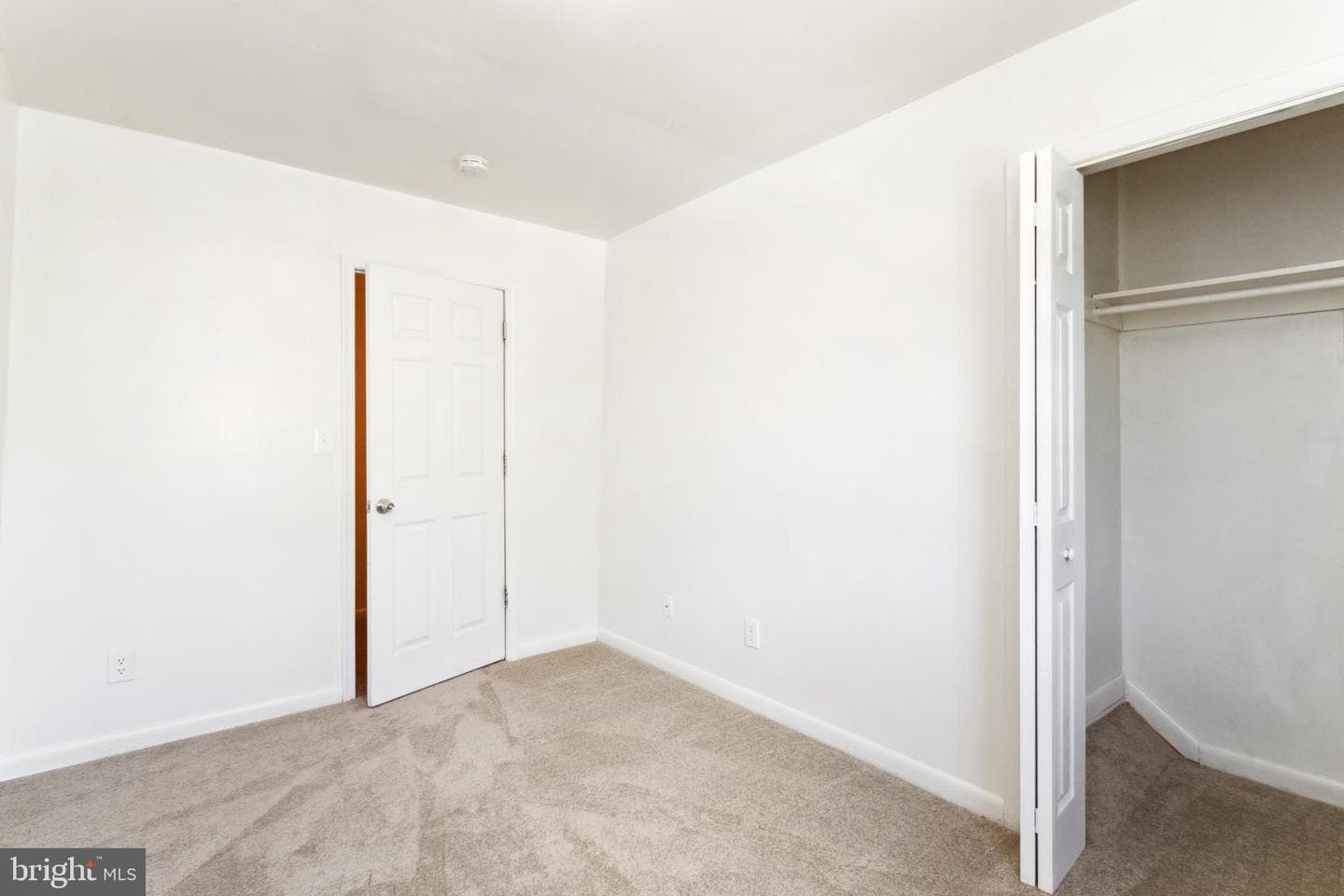 808 Bellows Avenue photo 13