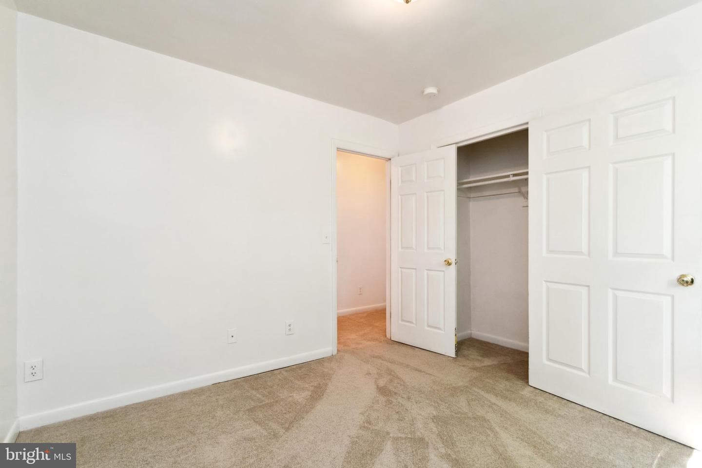 808 Bellows Avenue photo 8