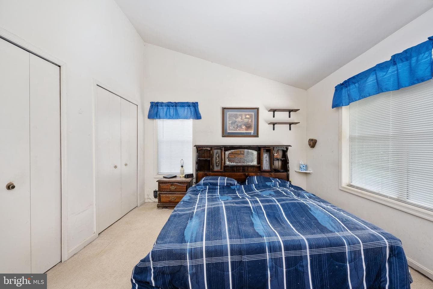 5 Renwick Court photo 30