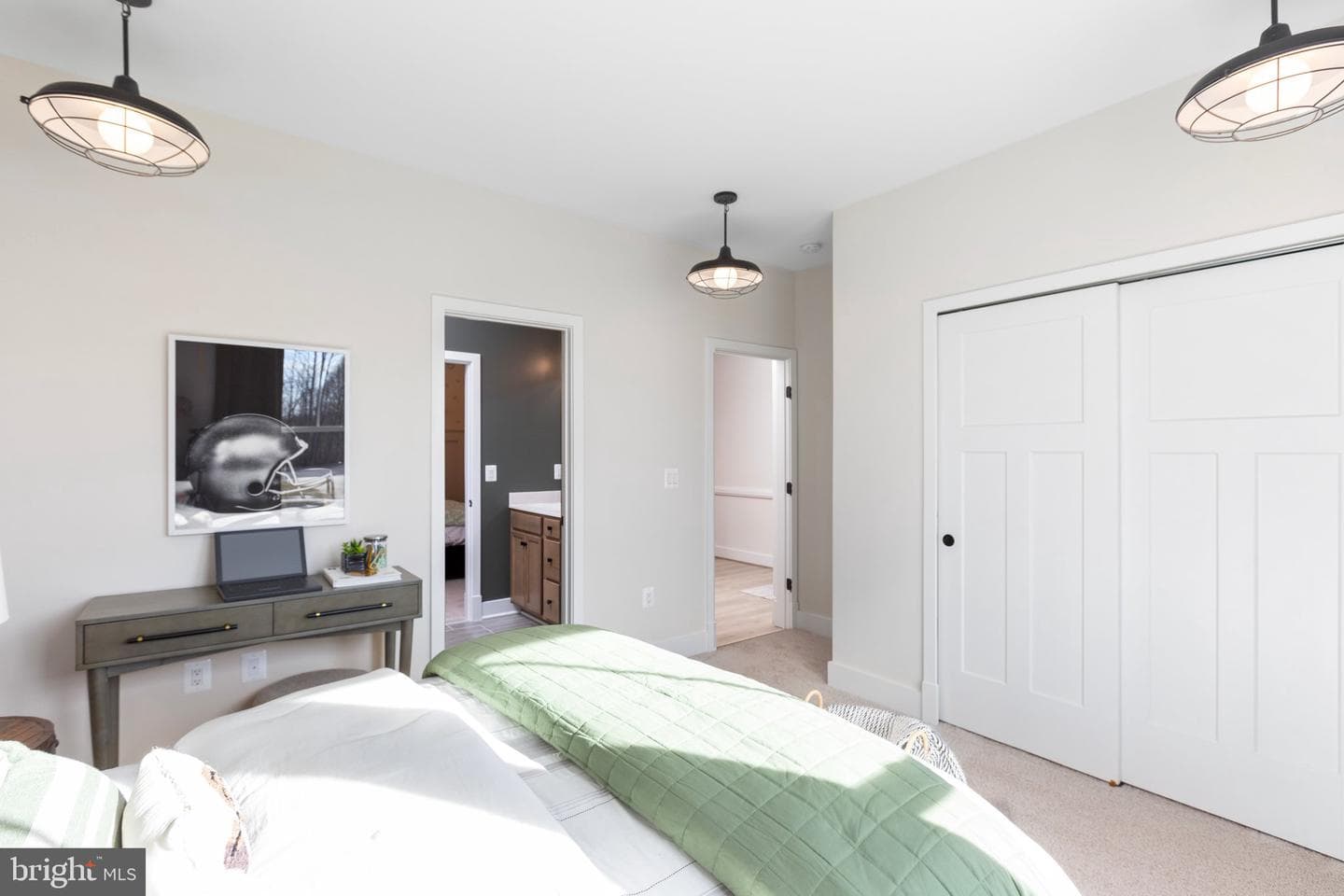 1610 Mountain View Road photo 5