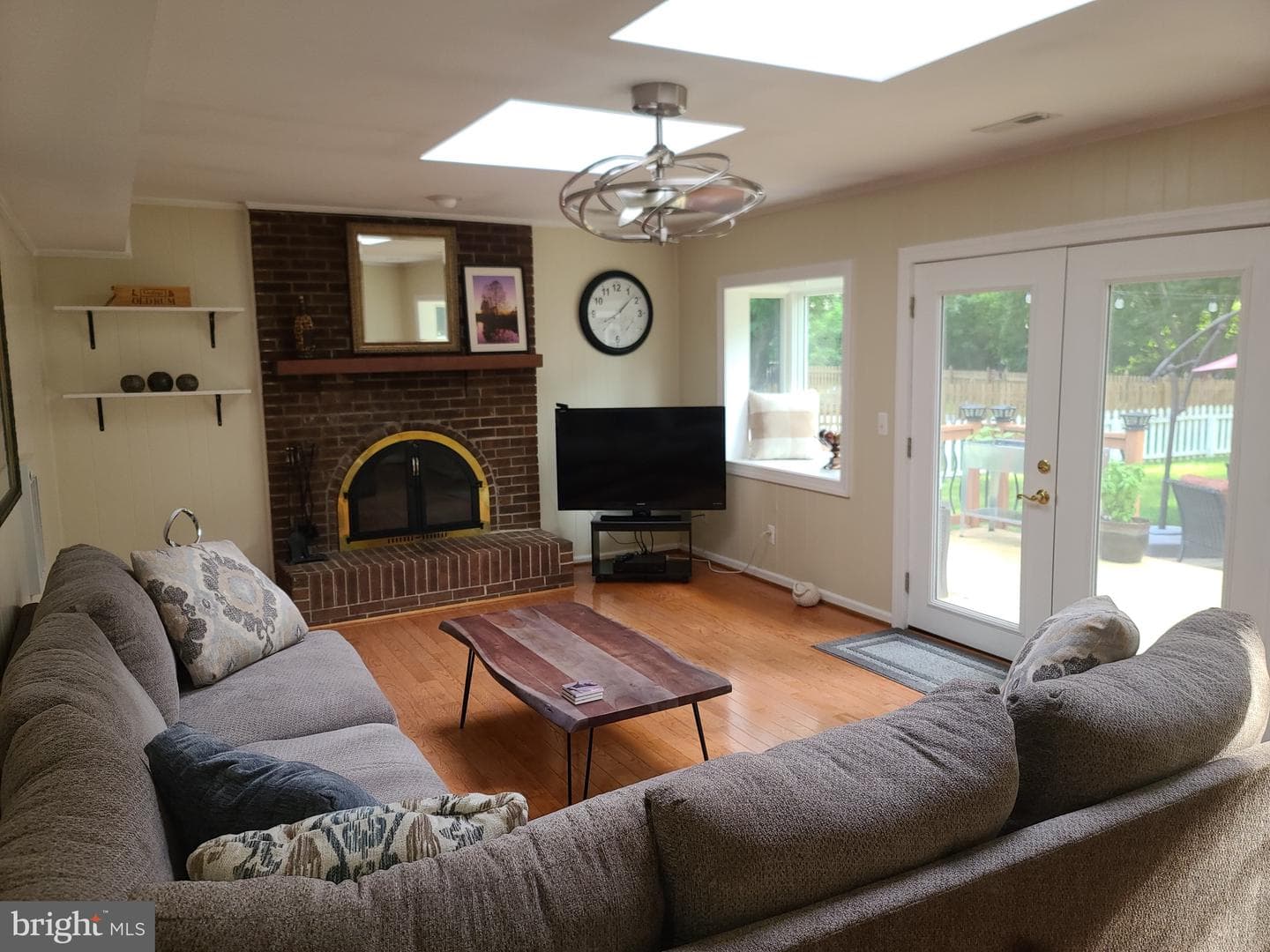 2061 Aquia Drive photo 11