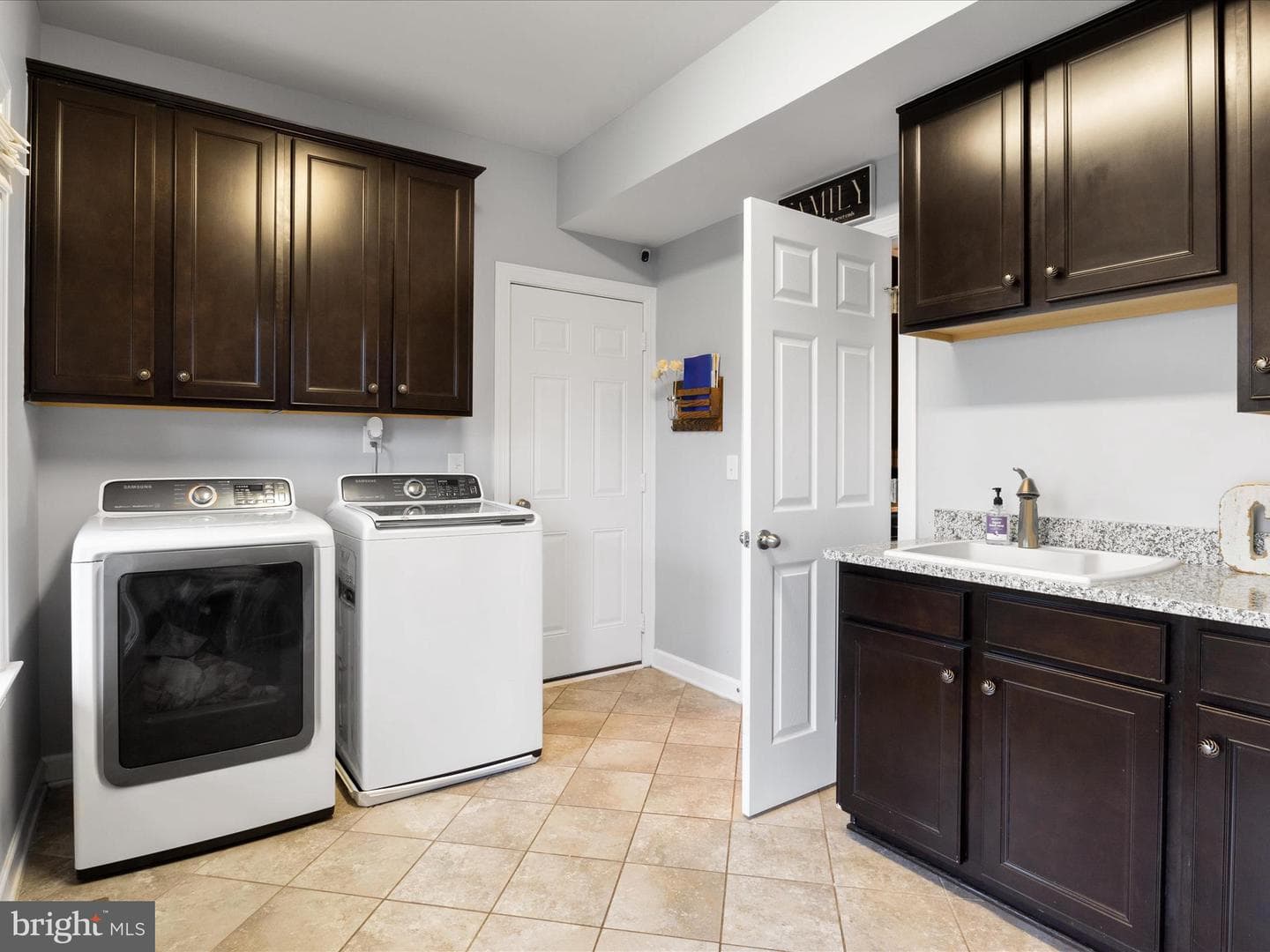 104 Brittany Manor Way photo 40