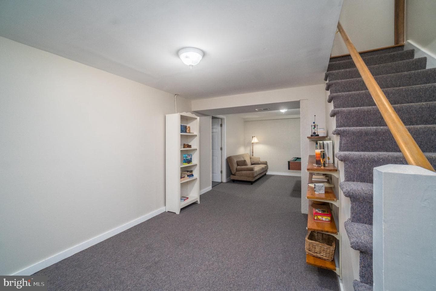 134 Hamlin Drive photo 25