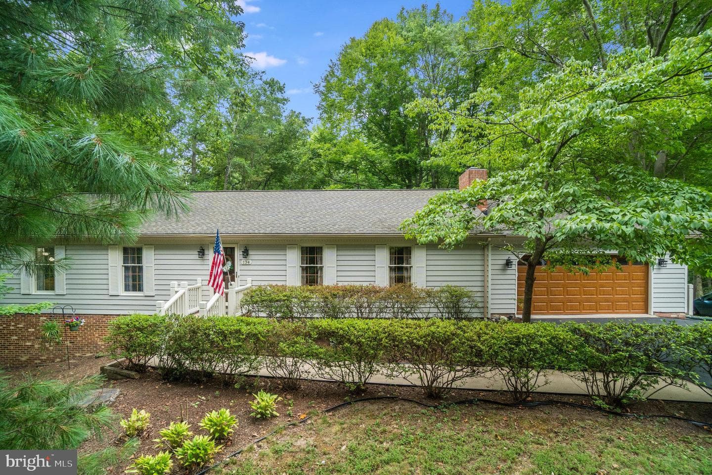134 Hamlin Drive photo 3
