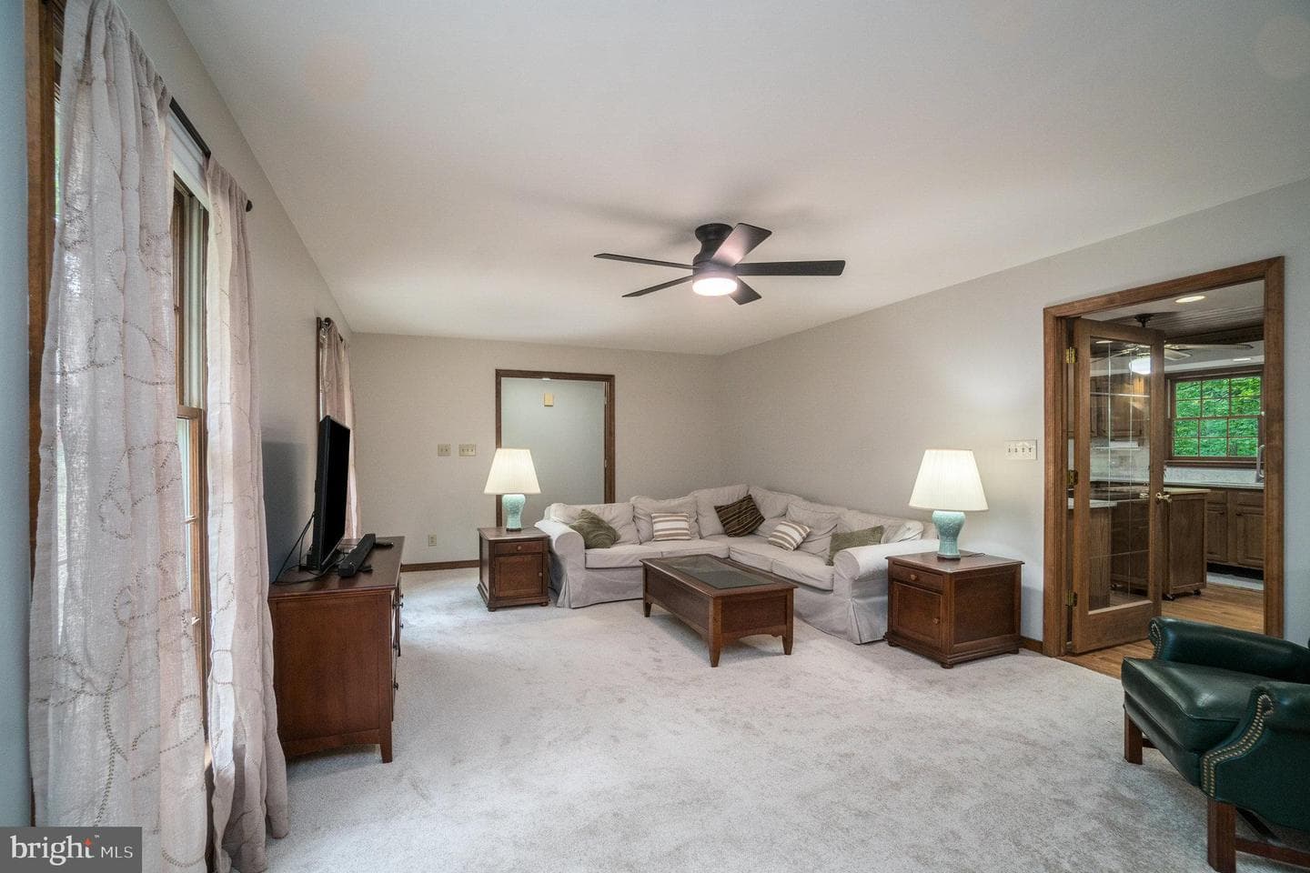 134 Hamlin Drive photo 5