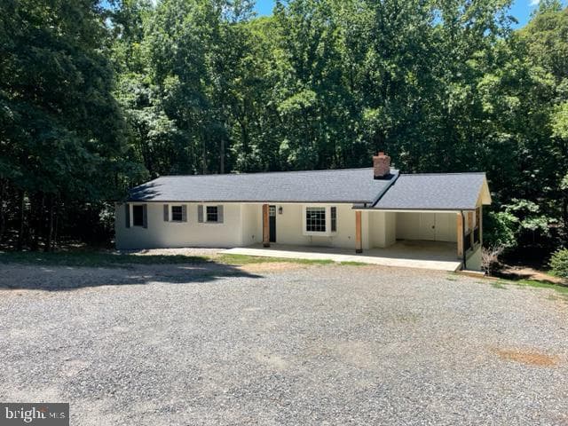 15 Twin Oaks Drive photo 2