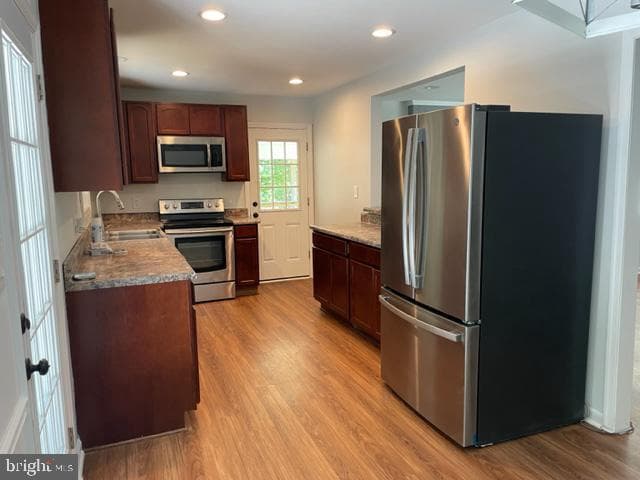 15 Twin Oaks Drive photo 5