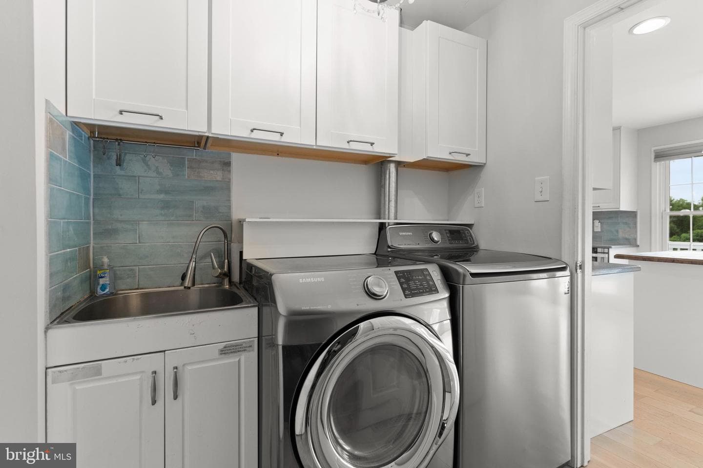 215 Stern Cove photo 19