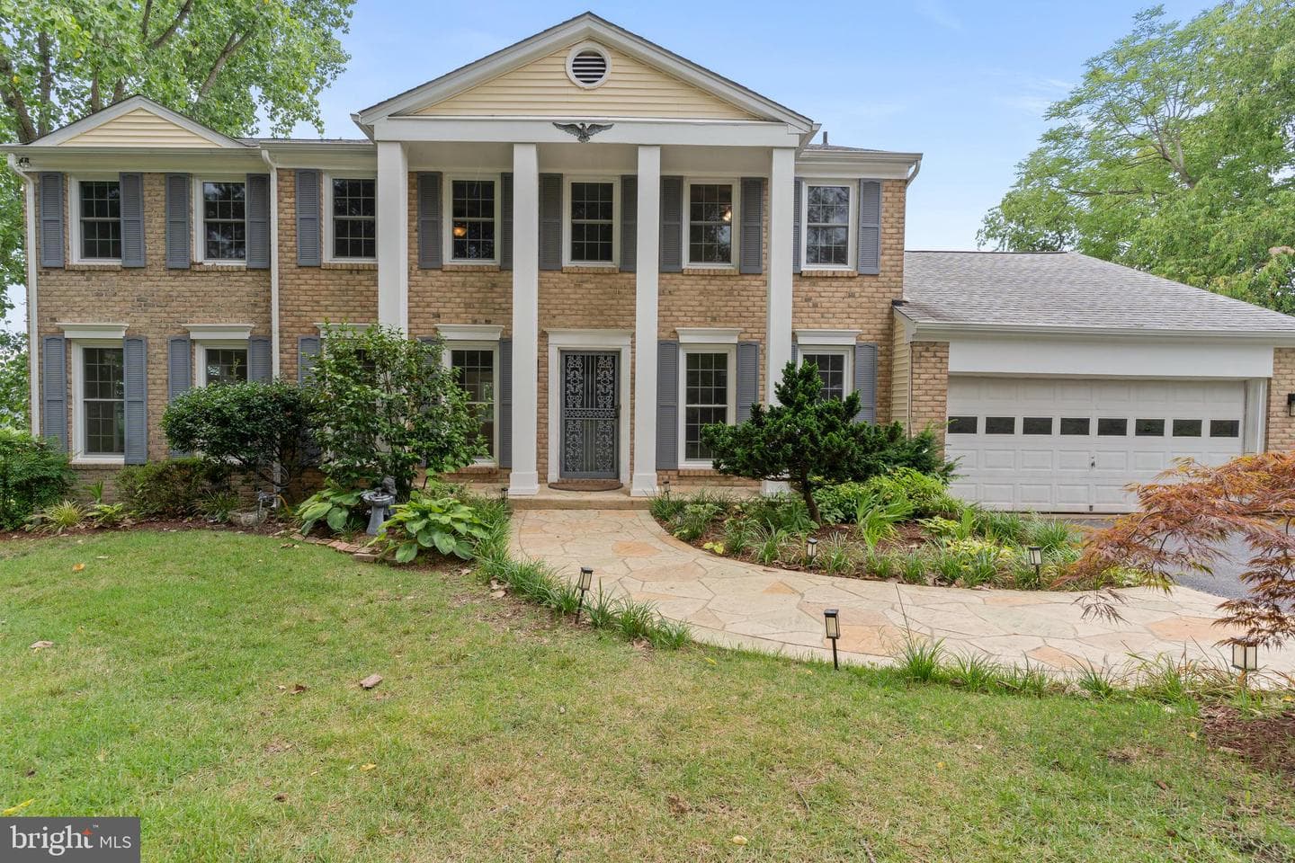 215 Stern Cove photo 2