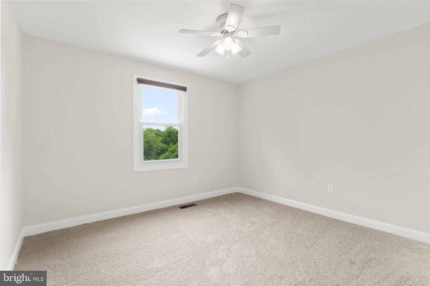 215 Stern Cove photo 30