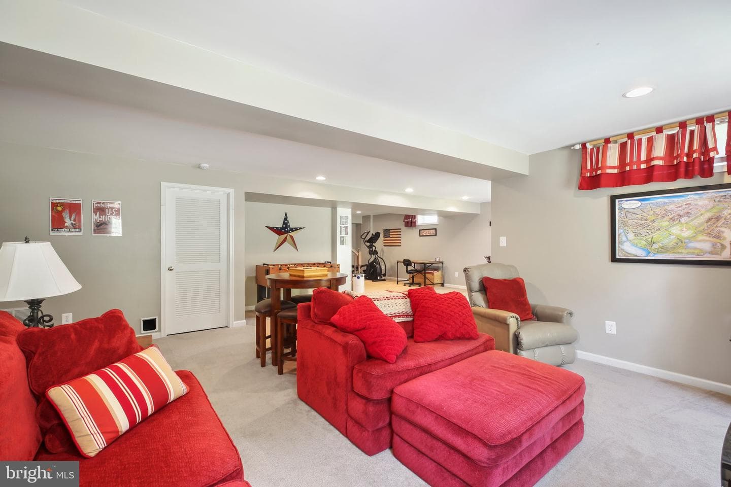 11 Temple Drive photo 30