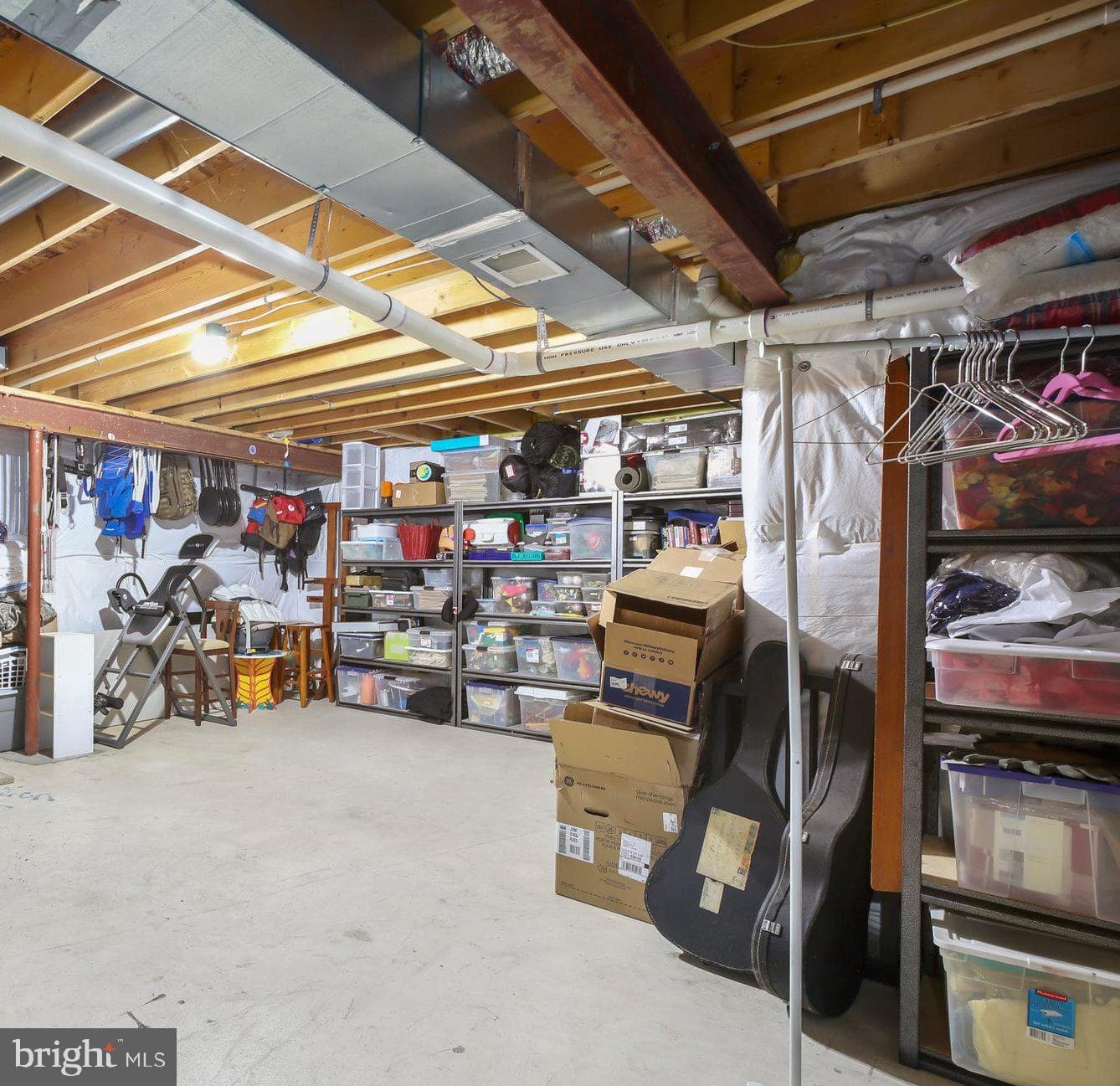 11 Temple Drive photo 35