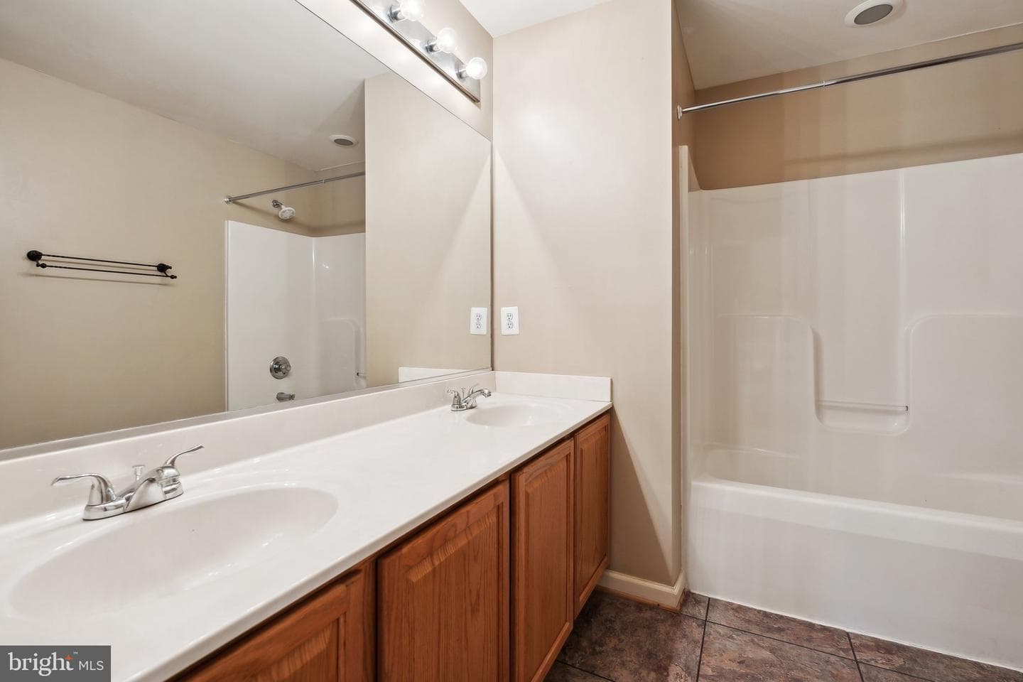 131 Brush Everard Court photo 25