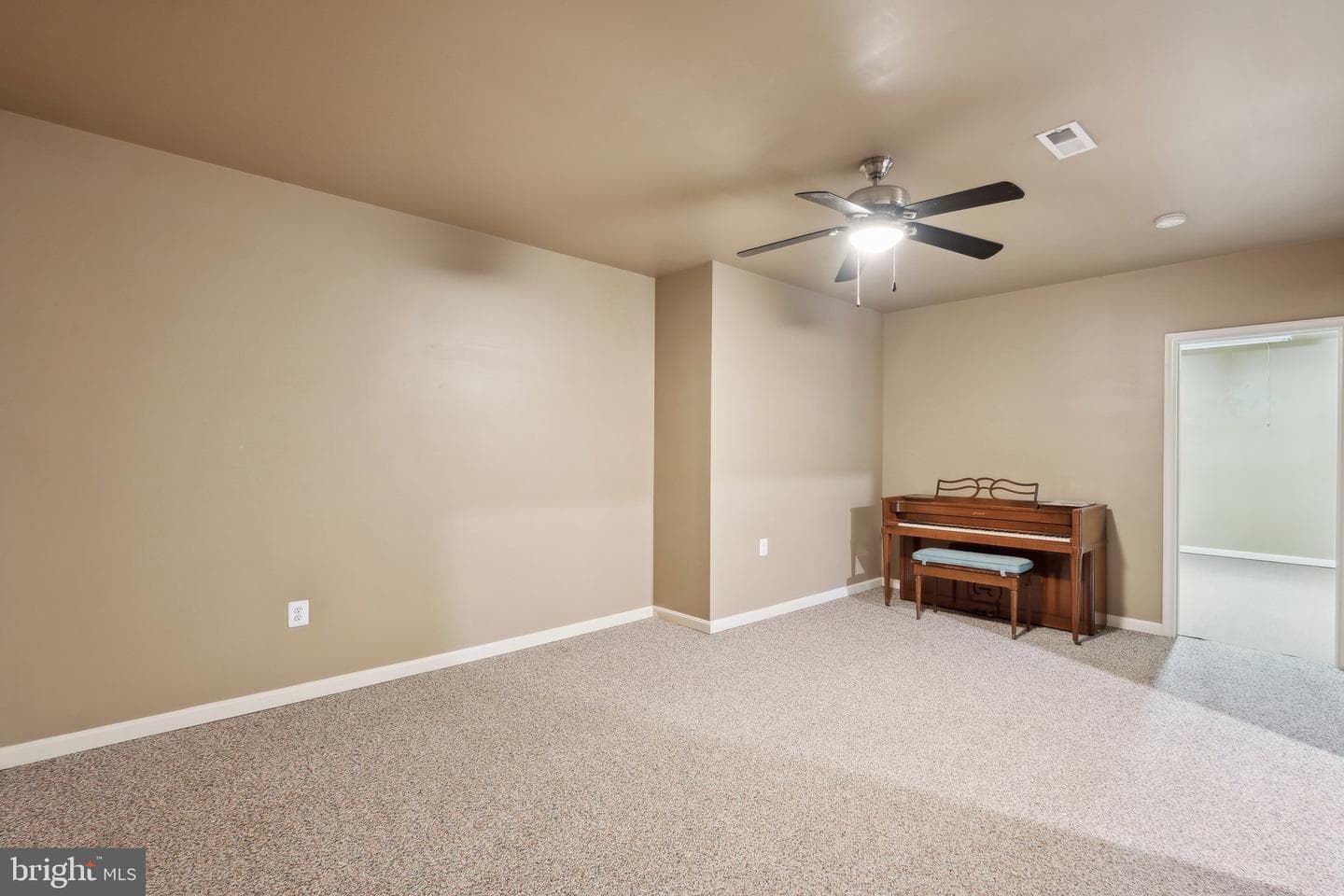 131 Brush Everard Court photo 32