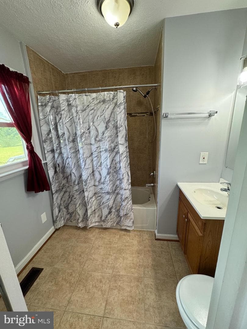1437 Hartwood Road photo 34