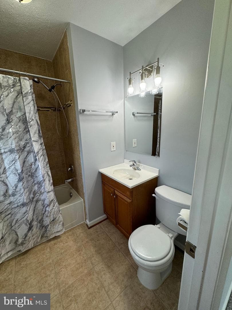 1437 Hartwood Road photo 35